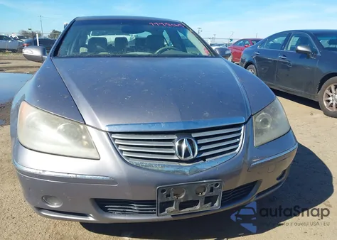 2005 Acura Rl 3.5 from USA, damaged, VIN JH4KB16505C013248
